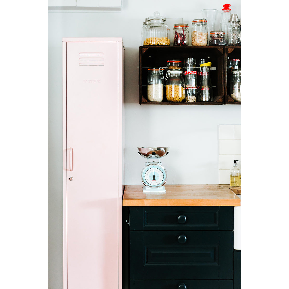 The Skinny Locker