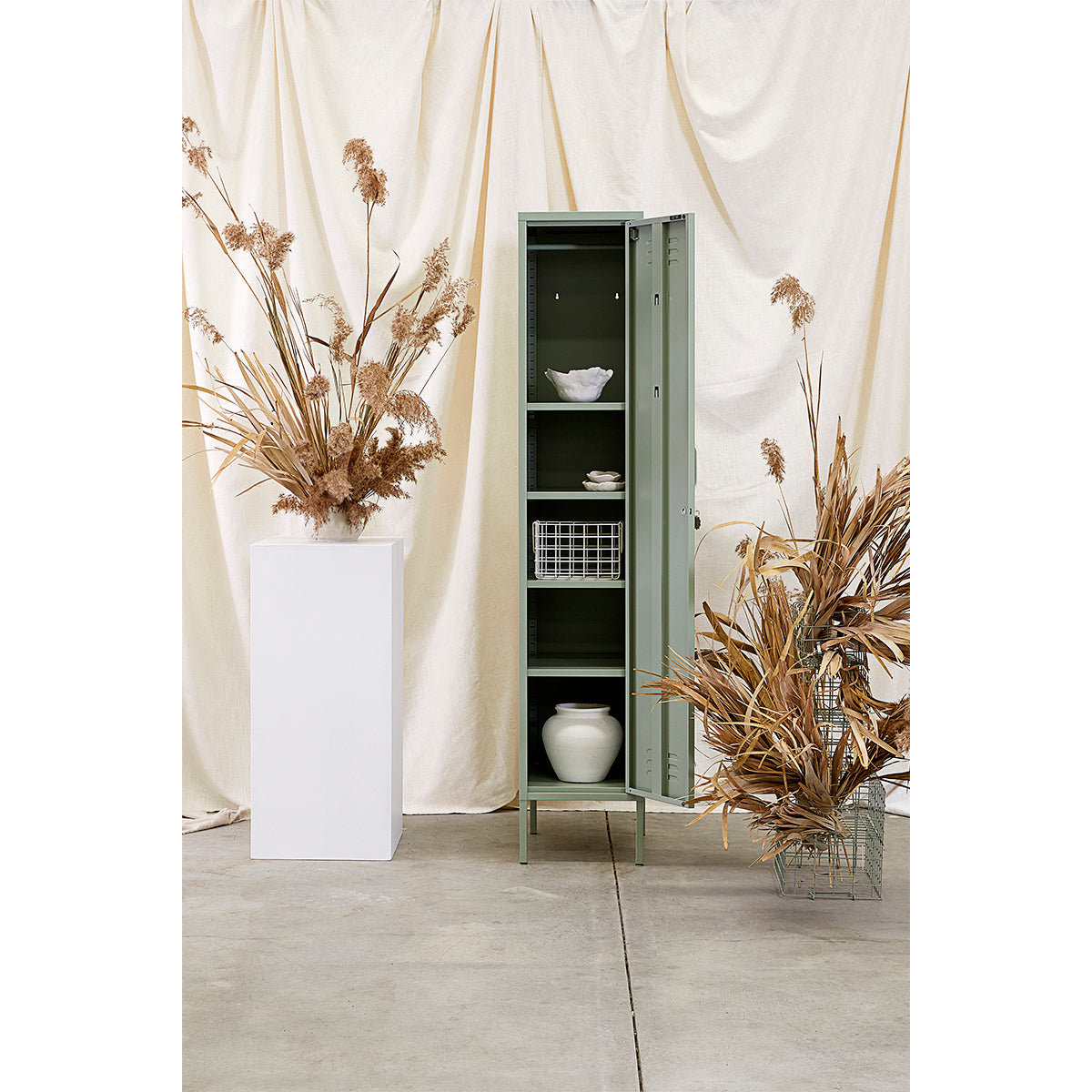 The Skinny Locker