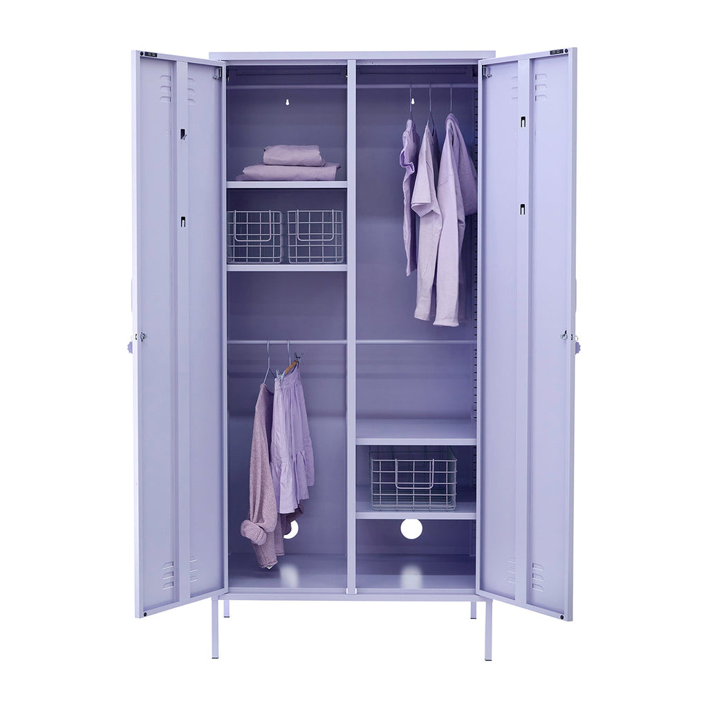 The Twinny Locker