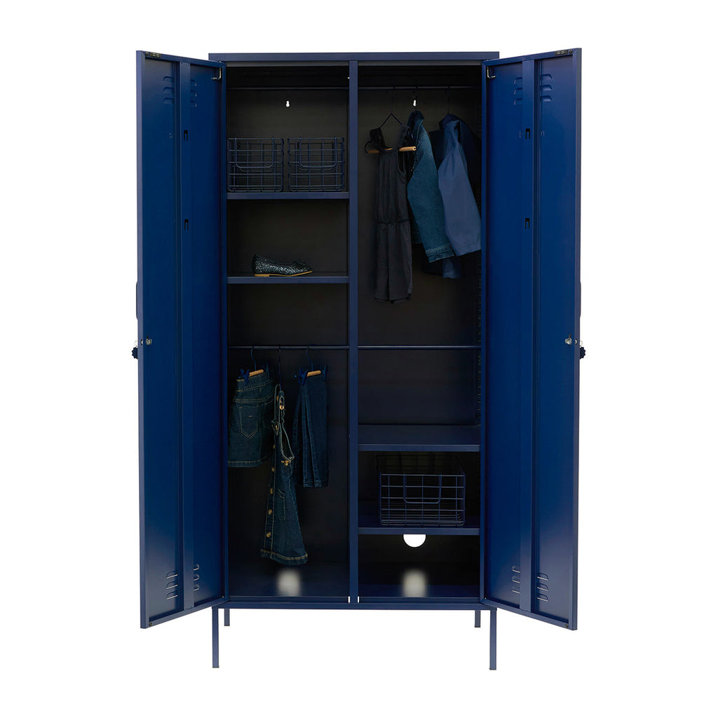 The Twinny Locker