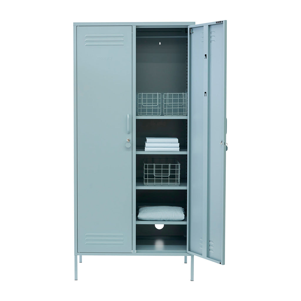 The Twinny Locker