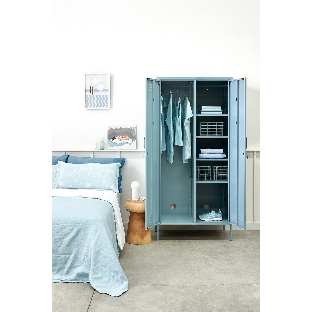The Twinny Locker