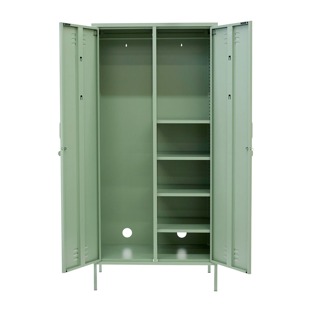 The Twinny Locker